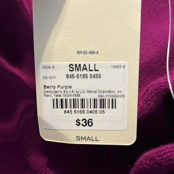 St. John’s Bay NWT argyle sweater size Small - Picture 3 of 4